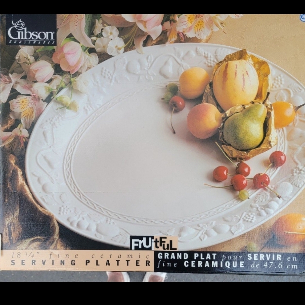 Classic Gibson Housewares: Embossed raised  serving platter 18.75" White